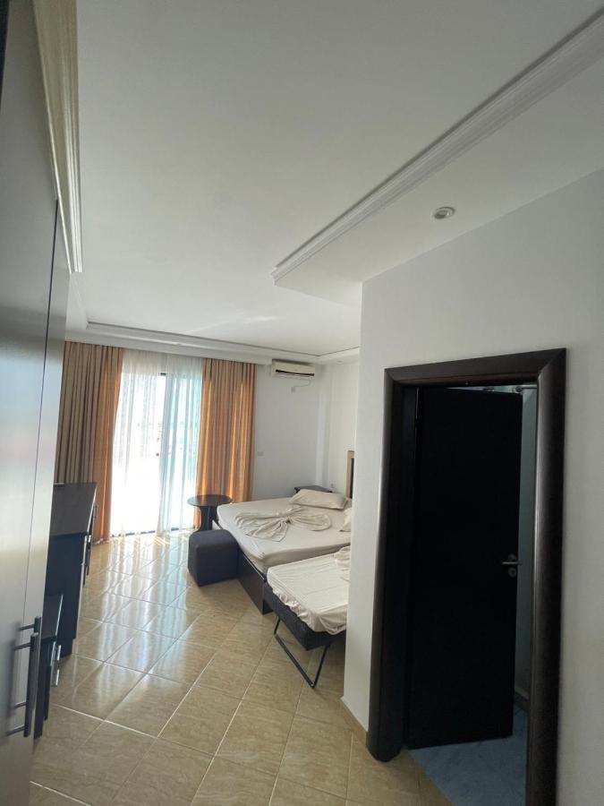 Hotel Zverneci Kültér fotó