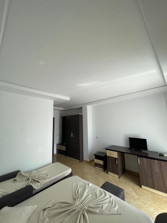 Hotel Zverneci Kültér fotó